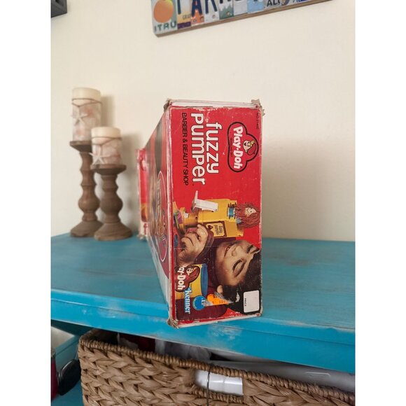 Vintage 1977 Play-Doh Fuzzy Pumper Barber Shop w/ Accessories & Original Box - Picture 10 of 10